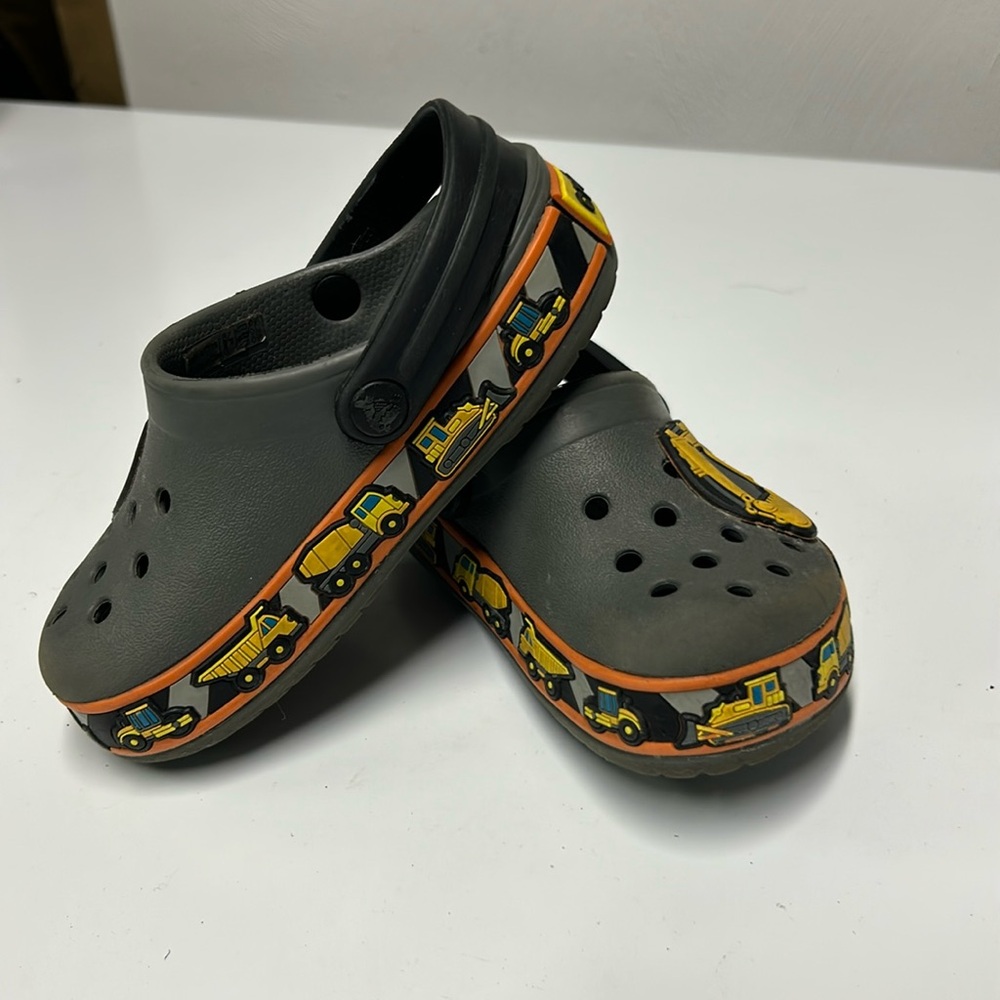 EUC CROCS Construction size 8 toddler